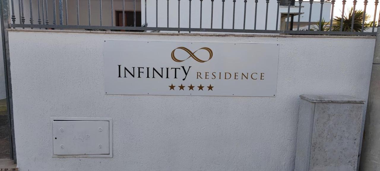 Infinity Residence Con Parcheggio 포르토 세자레오 외부 사진