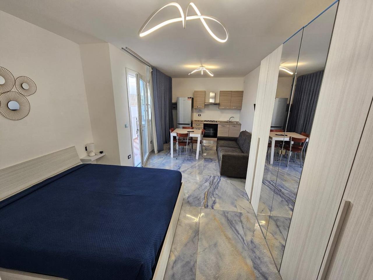 Infinity Residence Con Parcheggio 포르토 세자레오 외부 사진
